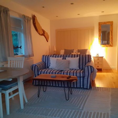 The Cobblers Bed And Breakfast Bishampton Экстерьер фото