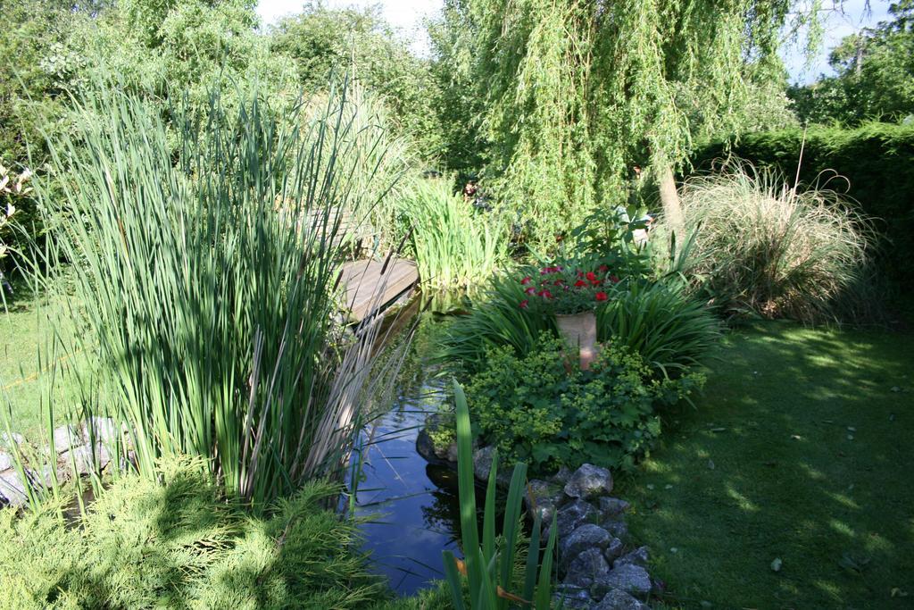 The Cobblers Bed And Breakfast Bishampton Экстерьер фото